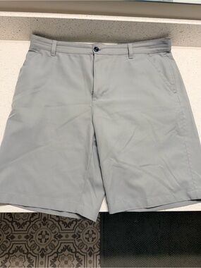 Men's Light Gray Flat Front Performance Shorts